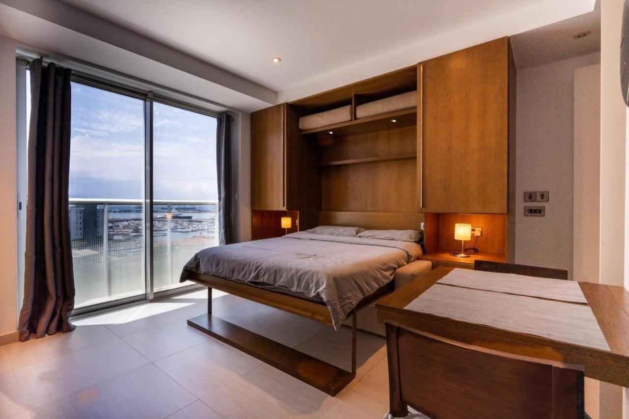 Westone Suite-Hosted By Sweetstay Gibraltar Buitenkant foto